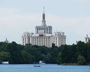 cine l a impuscat pe ceausescu